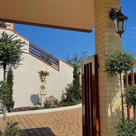 Appartamento In Villa Villalfonsina Ngoại thất bức ảnh